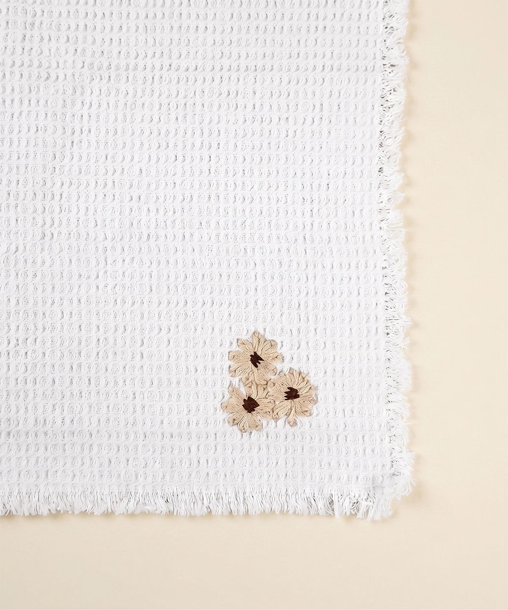 Embroidered Face Towel - Set of 4 pcs in Soft Cotton Waffle | White