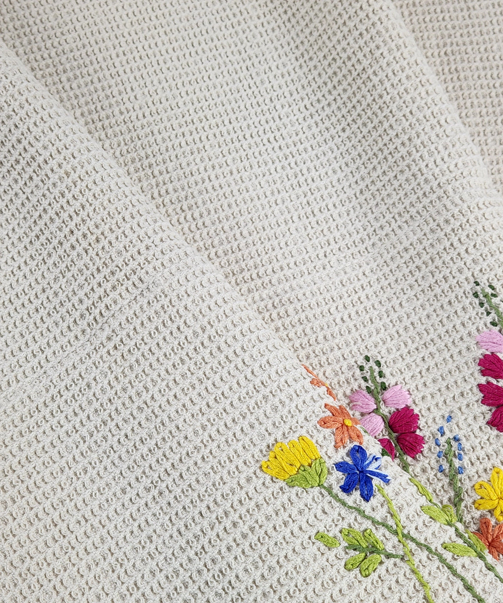 Embroidered Bath Towel | Soft Cotton Waffle | Beige Tulip