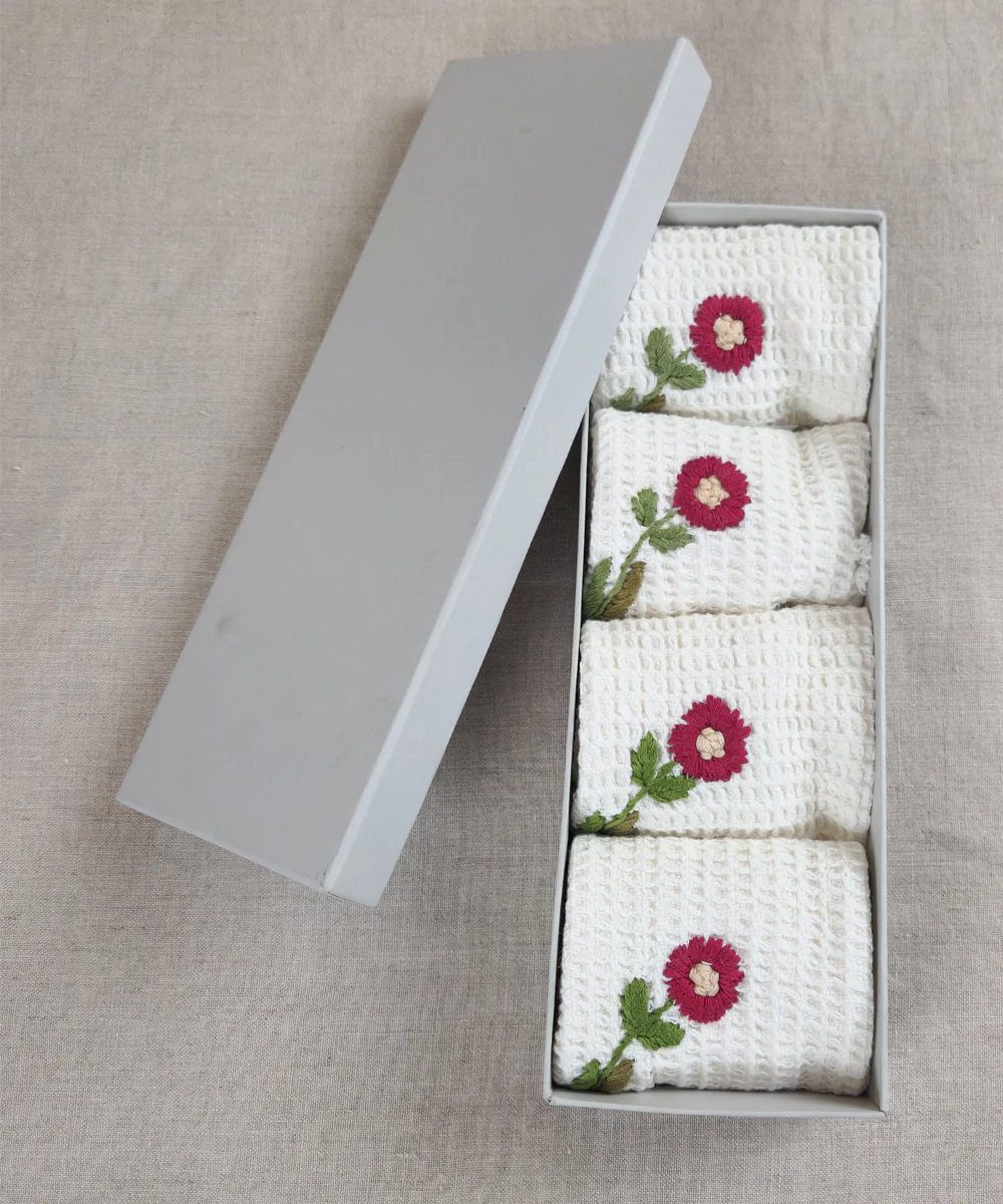 Embroidered 4 pcs Face and 2 pcs Hand Towel Set | Cotton Waffle | White with Maroon