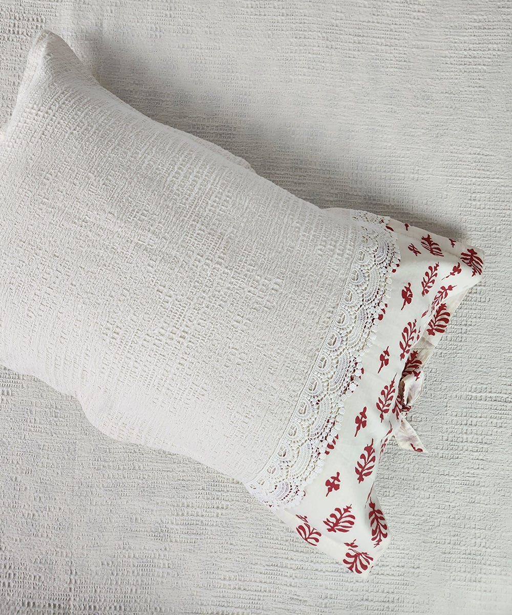Cream Self Jacquard Cotton King Bedcover with 2 lace Pillow Covers