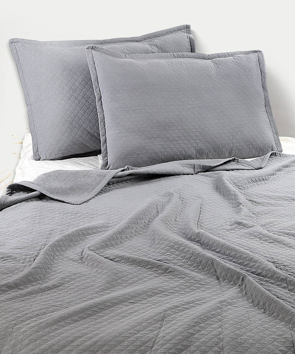 Dark Grey Cotton Matelassé Jacquard King Bedcover with 2 Pillow Covers