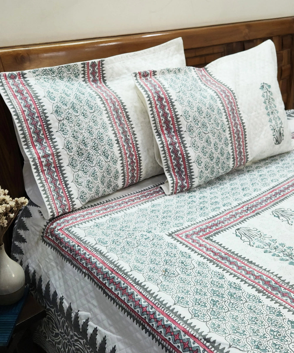 Off White with Pink Floral Block Printed Matelassé Jacquard Cotton King Bedcover with 2 pillow covers (94x102 Inches)