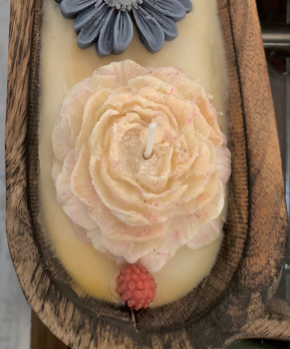 Wooden Boat 18 Inch Vanilla Soy Wax Candle | 40-45 Burning Hours