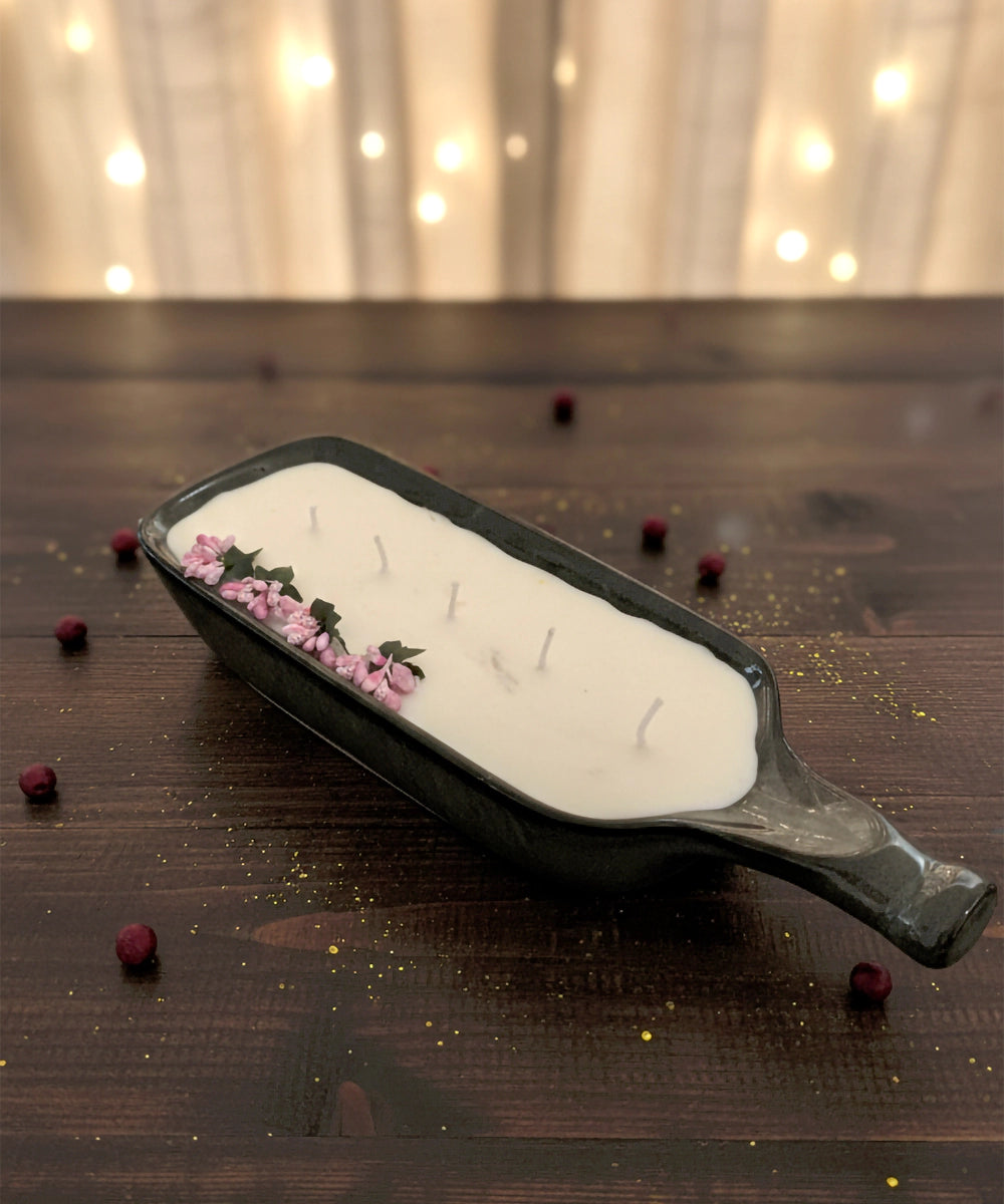 Ceramic Bat Platter Jasmine Soy Wax Candle | 20 Burning Hours