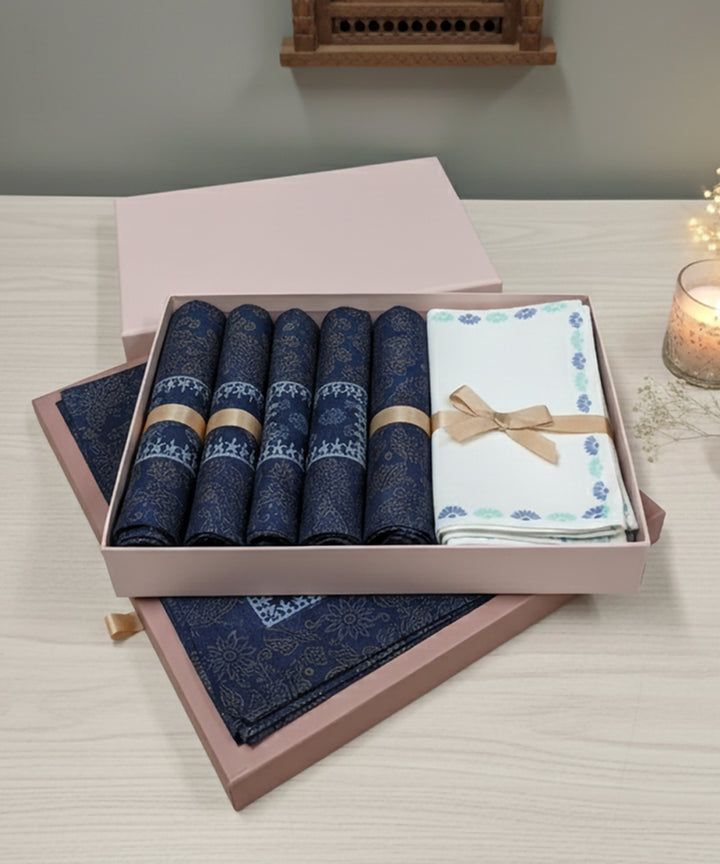 Navy Block Print Table Linen Gift Set | 1 Runner + 6 Mats + 6 Napkins