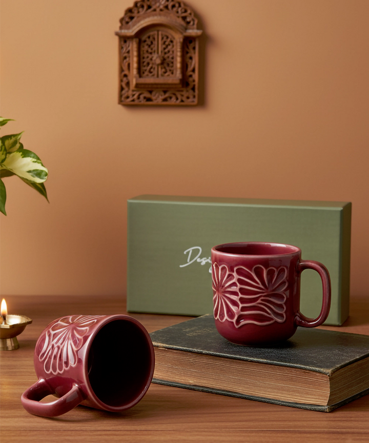 Set of 2 Maroon Patterned Ceramic Coffee Mug in a Gift Box (250 ml)