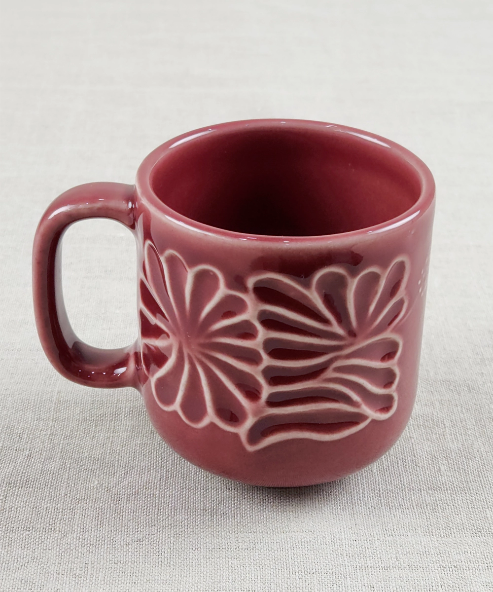 Set of 2 Maroon Patterned Ceramic Coffee Mug in a Gift Box (250 ml)