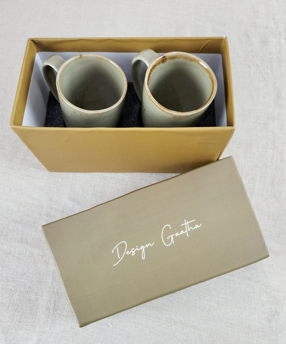 Set of 2 pcs Glazed Shaded Brown Ceramic Coffee Mug in a Gift Box (300 ml)