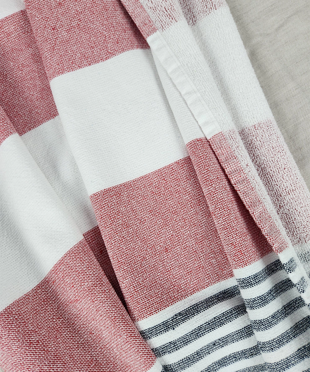 Dusty Rose Yarn-Dyed Striped Bath Towel with Tassels | Lightweight Terry