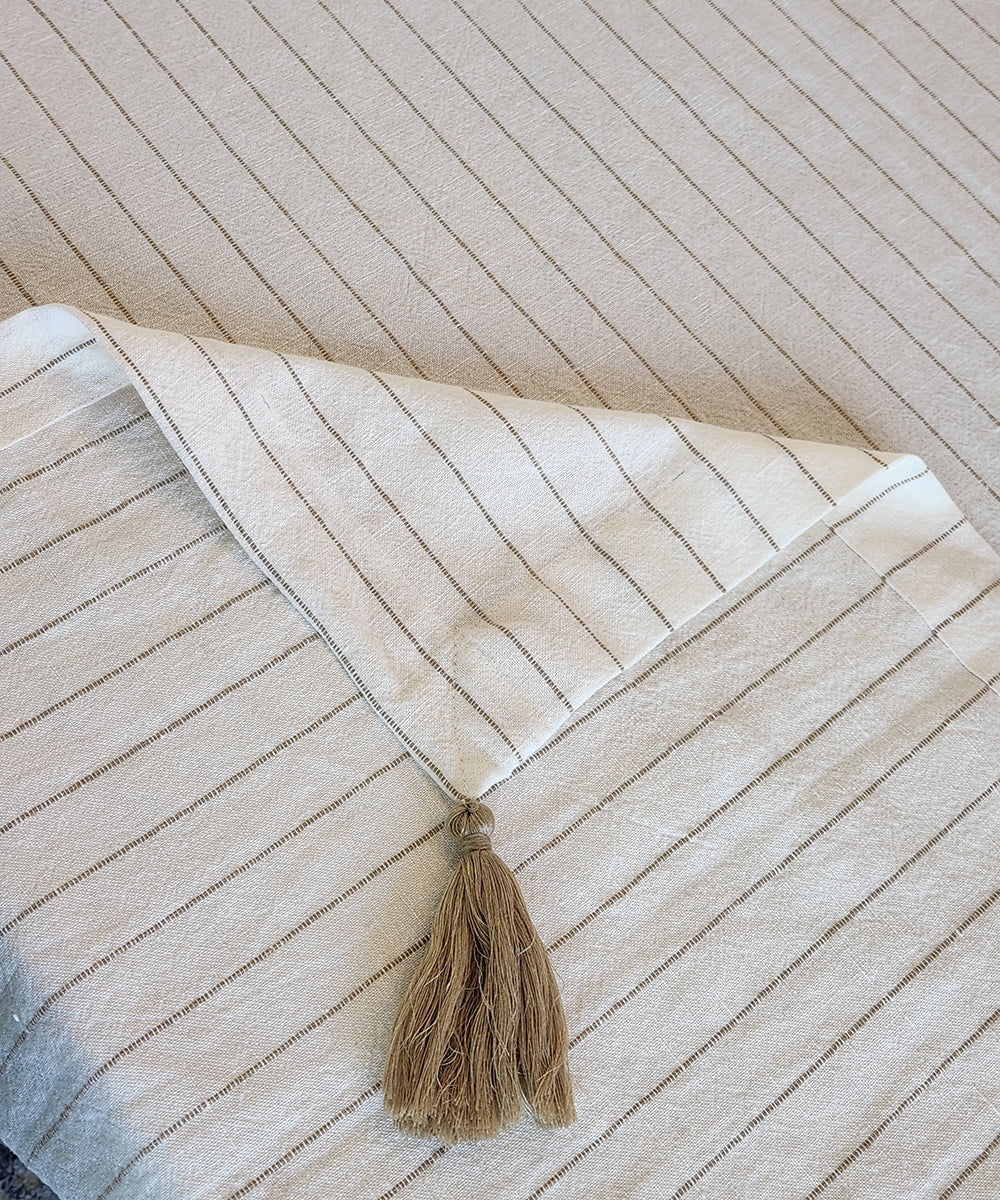 6 Seater Off White & Beige Yarn Dye Cotton Linen Table Cloth (tassels at edges)