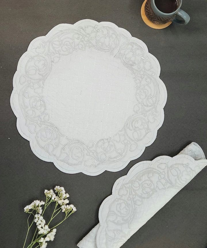 Set of 2 quilted cotton embroidered light grey round table mats (15.5"x15.5")