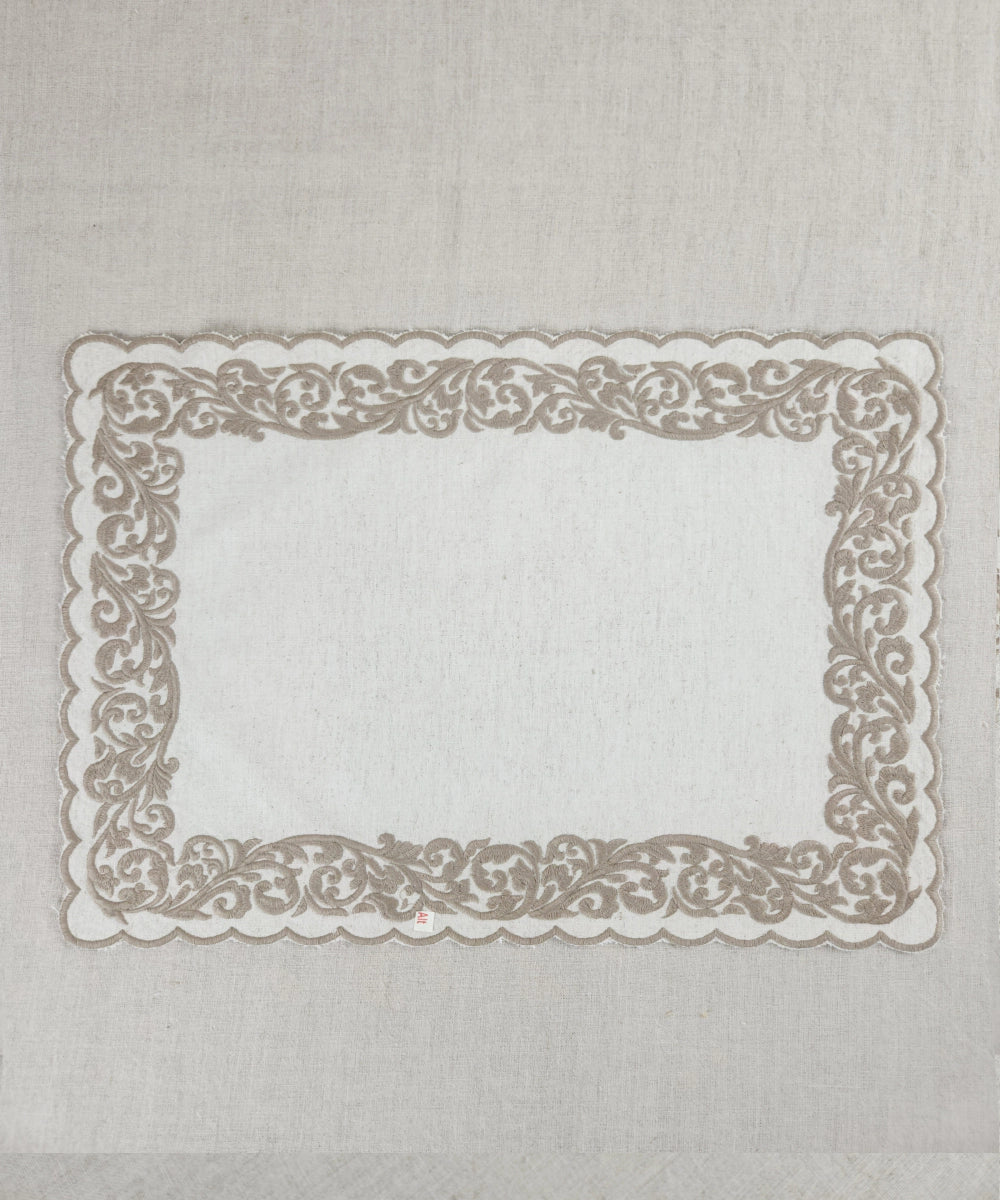 Set of 6 Natural Cotton Flex Cutwork Embroidered Table Mat