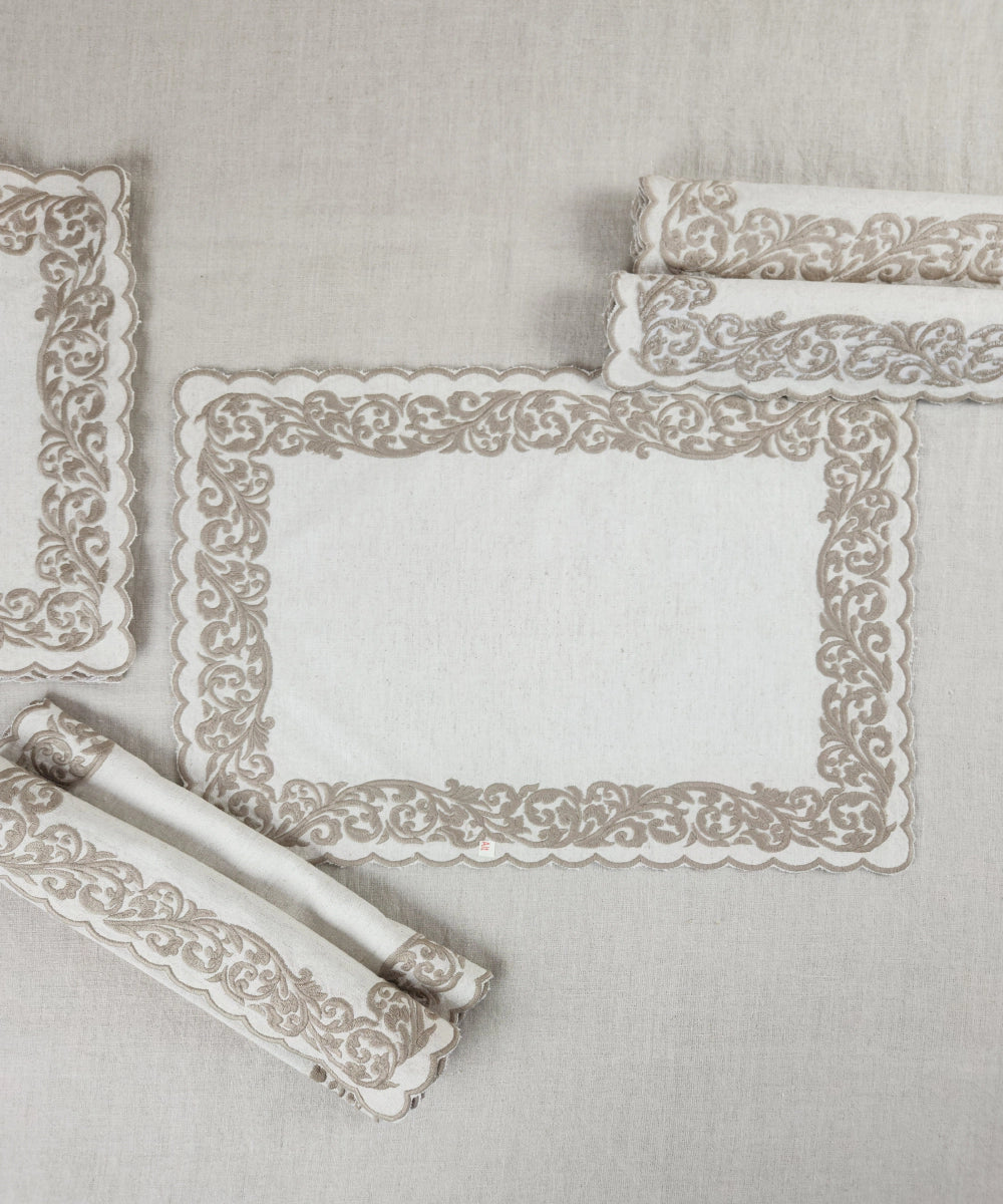 Set of 6 Natural Cotton Flex Cutwork Embroidered Table Mat