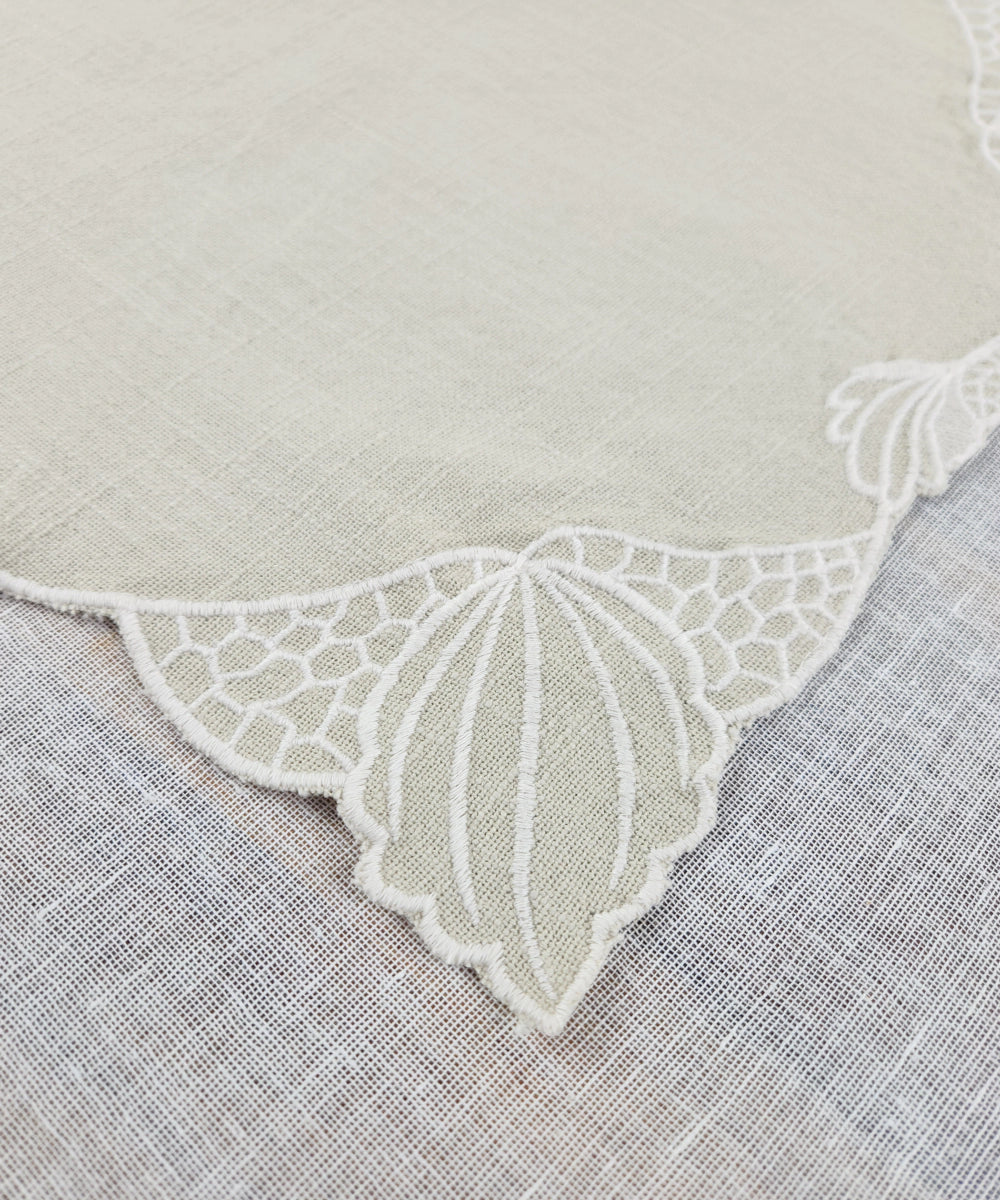 Natural Beige Cotton Slub Cutwork Table Linen Set – Set of 6 Placemats & 1 (6-Seater) Table Runner