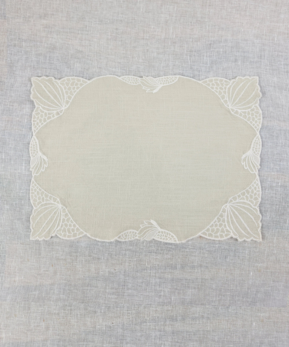 Set of 6 Beige Cotton Slub Cutwork Embroidered Table Mat