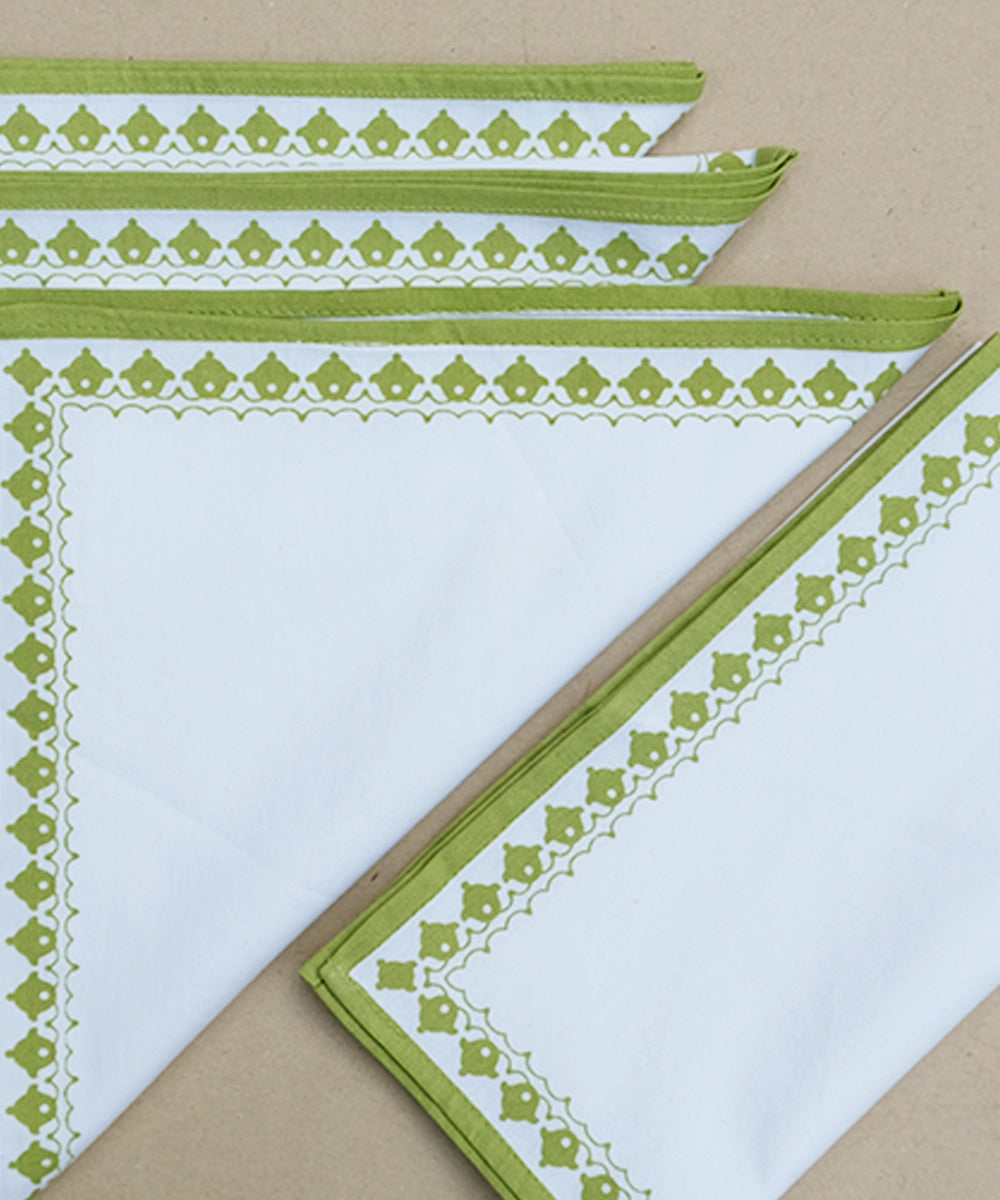 Cream with Green Emperor Printed Cotton Table Napkin (Set of 4)