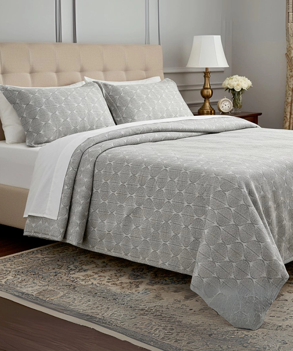Dove Grey & White Cotton Jacquard King Bedsheet with 2 Pillow Covers
