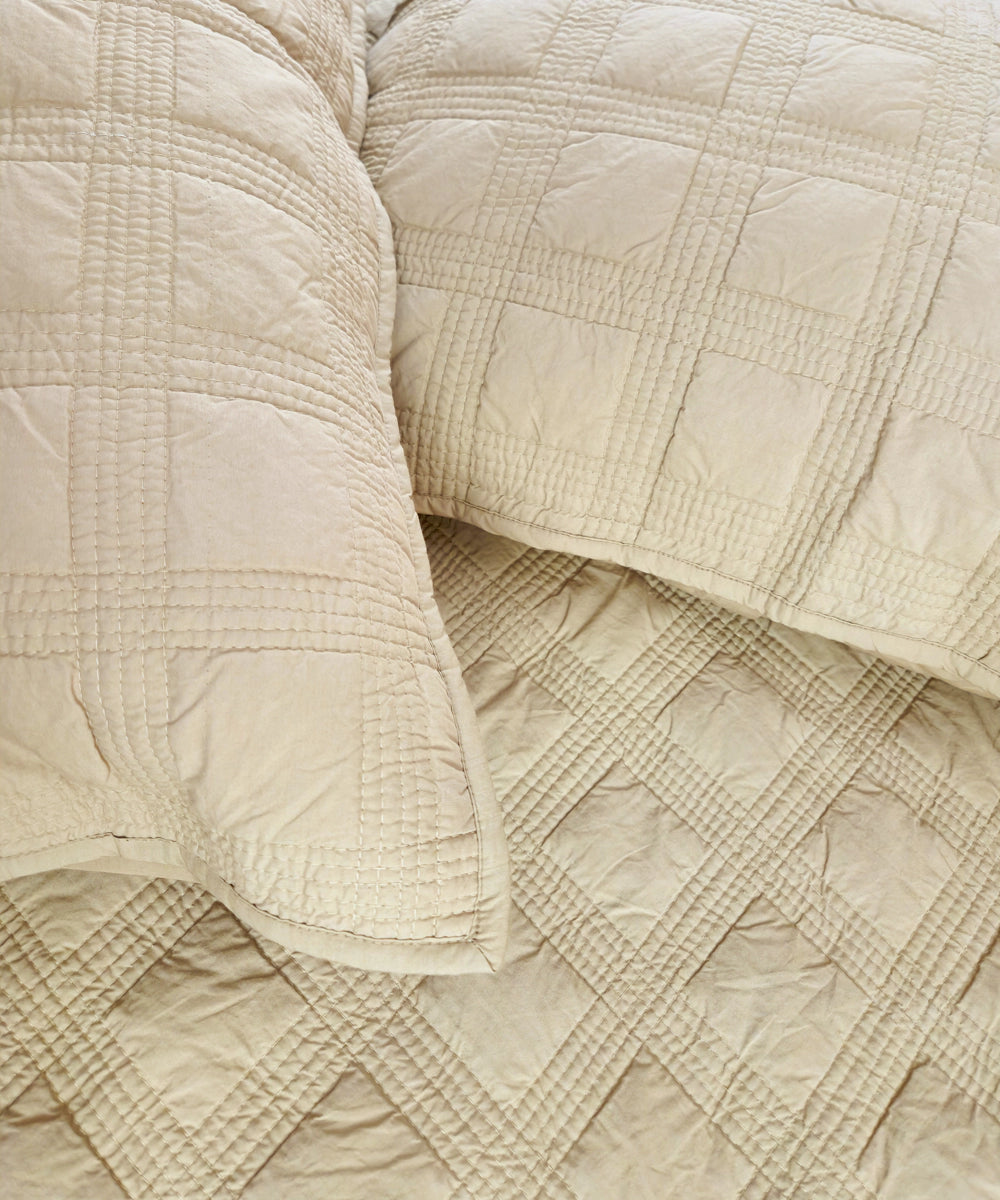 Beige Checks Quilted Bedcover / Comforter with 2 Pillow Covers