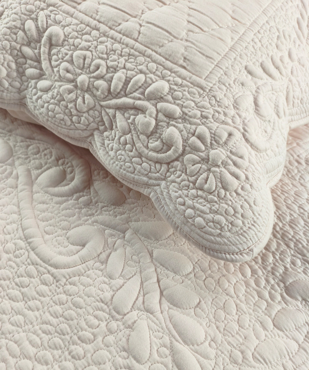 Exquisite Floral Quilted Bedcover cum Comforter with 2 Pillow Covers