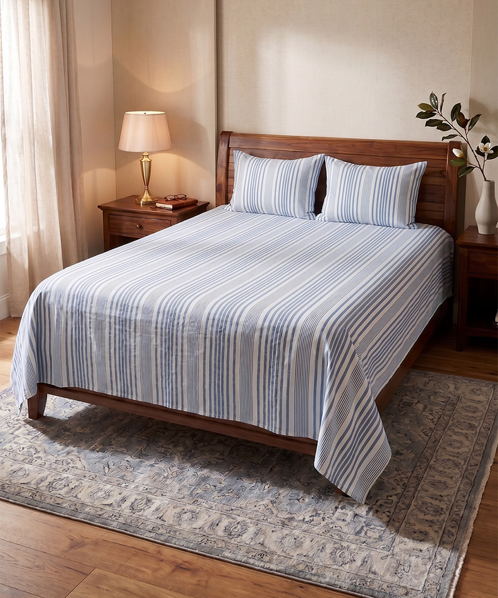 White & Blue Stripe Yarn Dye Cotton King Bedsheet with 2 Pillow Covers