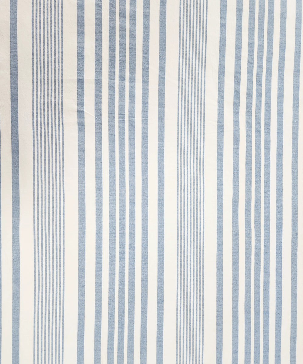 White & Blue Stripe Yarn Dye Cotton King Bedsheet with 2 Pillow Covers