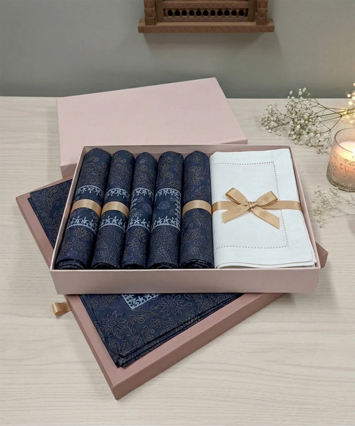 Navy Block Print Table Linen Gift Set | 1 Runner + 6 Mats + 6 Napkins