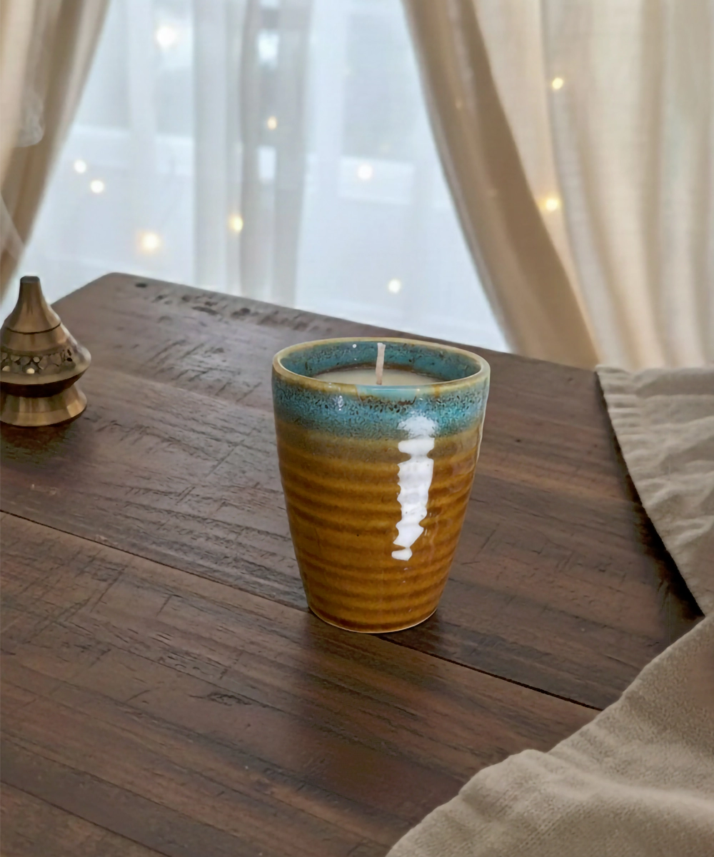 Lavender Soy Wax candle in ceramic jar (210 grams with 24 hrs burning time)